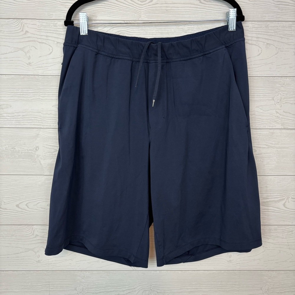 Lululemon Fundamental Shorts Navy Blue Size XL